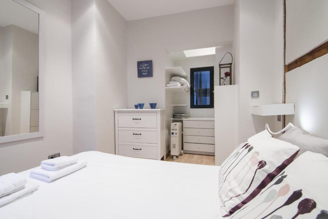 San Vicente Ferrer 22 Apartment Madrid Exterior photo